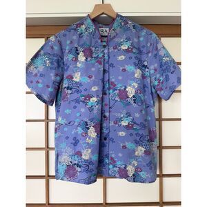 Vintage RM Made in Hawaii Blue Japanese Floral Mandarin Aloha Shirt